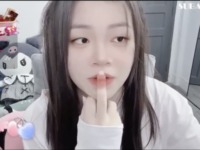Em gái MinhHa-18 khoe hàu hồng cực múp